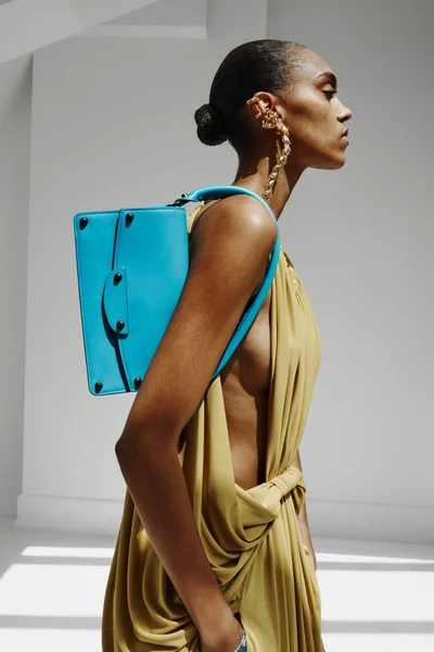 Look 13